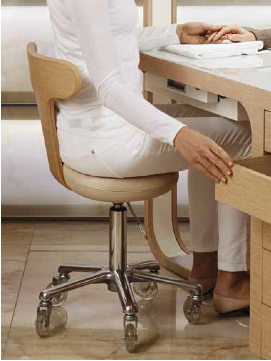 aloe beauty stool from nilo spa design brand available in cosmoporto